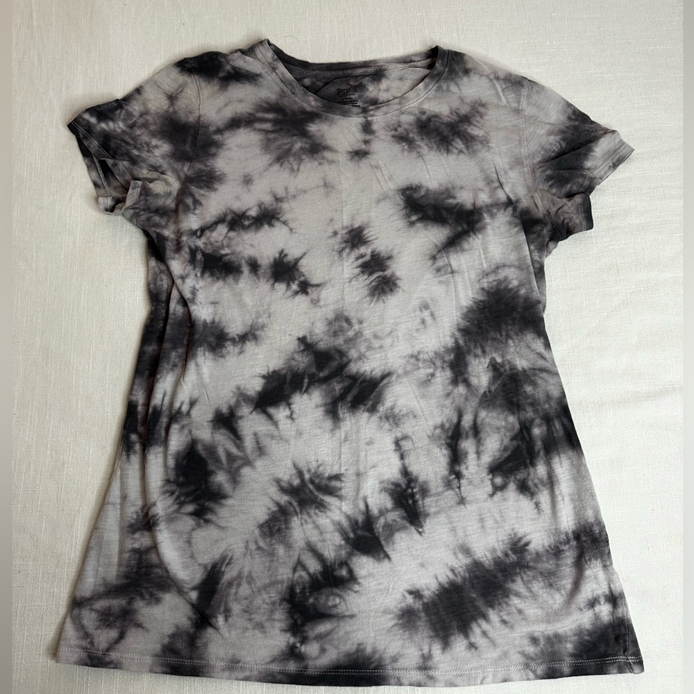 PINK Victoria’s Secret Tie Dye Print Cotton Short Sleeve oversized t shirt